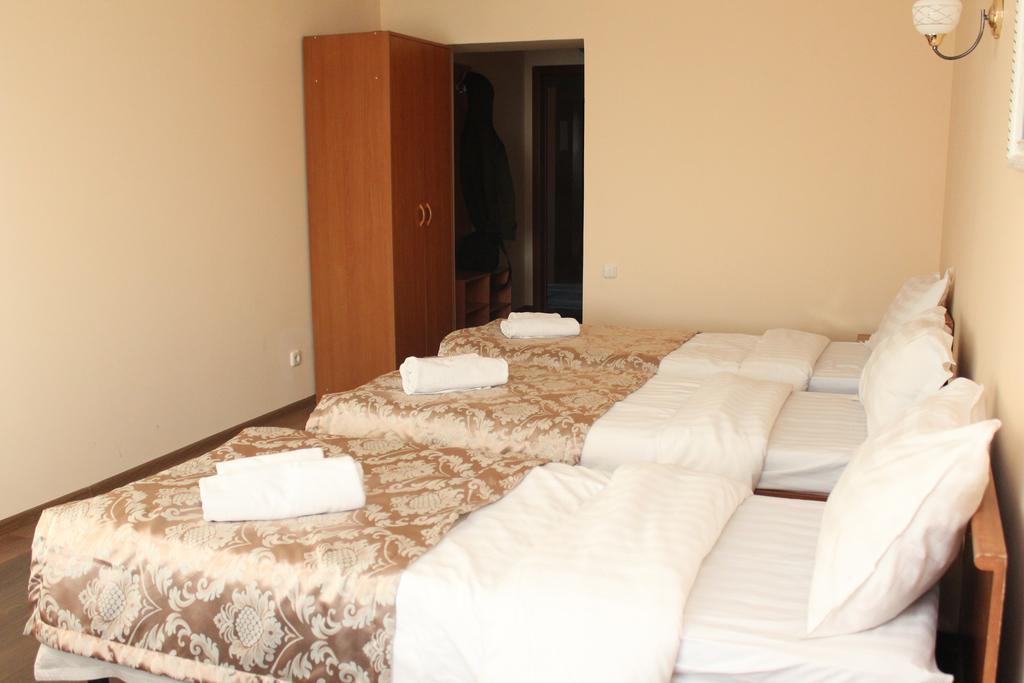Zhassybi Hotel Astana Exterior foto